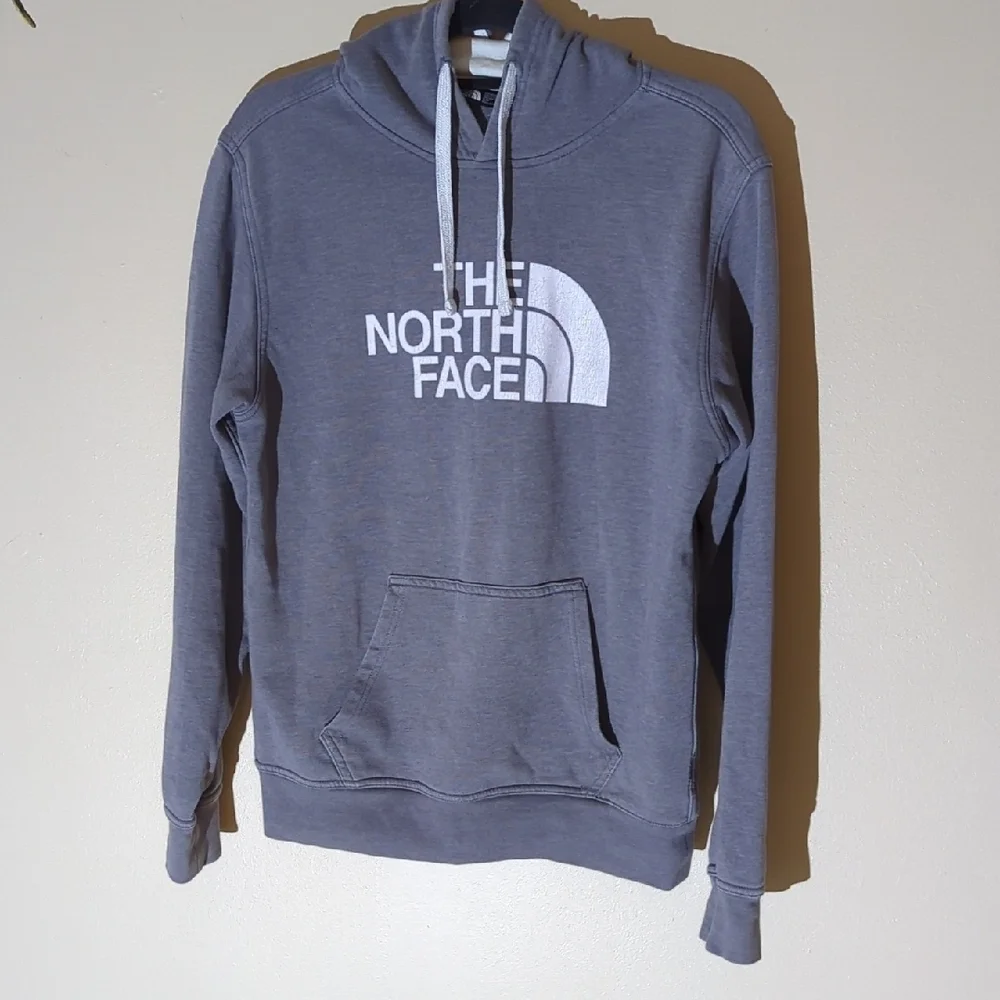The North Face classic charcoal